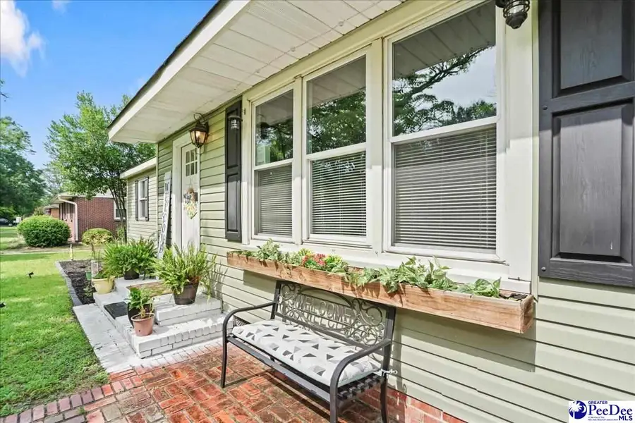 419 E Richardson Circle, Hartsville, SC 29550 - #3