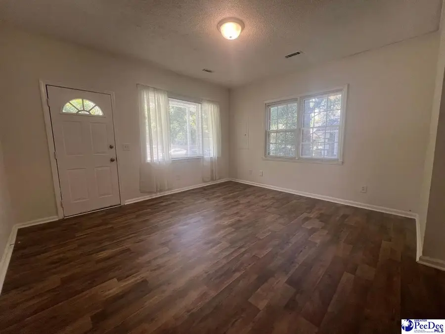 208 Brand St, Sumter, SC 29150 - #3