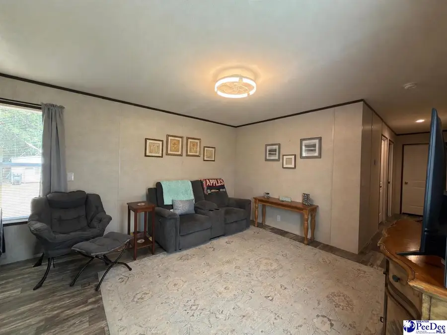 1211 Cooper Ln, Summerton, SC 29148 - #2
