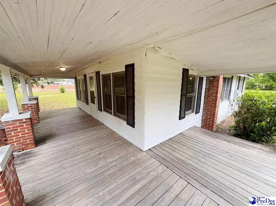 316 N Leo Road, Lake City, SC 29560 - #3