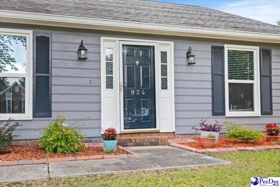 924 Independence Ave., Florence, SC 29501 - #3