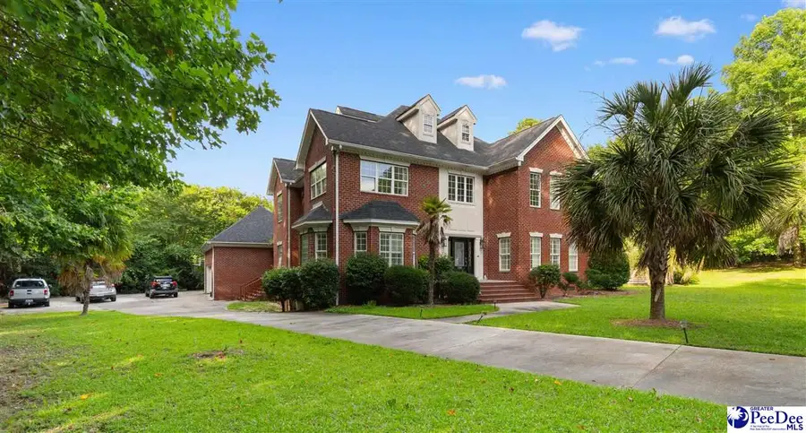 1305 W Brookshire Ct, Florence, SC 29501 - #2