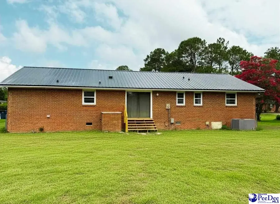 44-A Windsor Dr., Cheraw, SC 29520 - #3