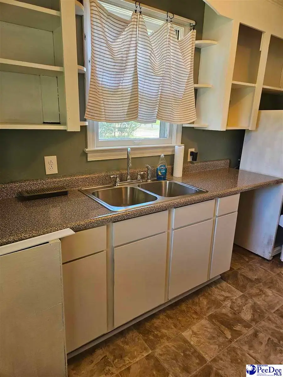 1517 S Highway 57, Dillon, SC 29536 - #3