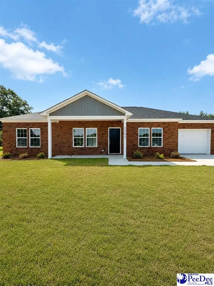 1503 E Home Avenue, Hartsville, SC 29550 - #2