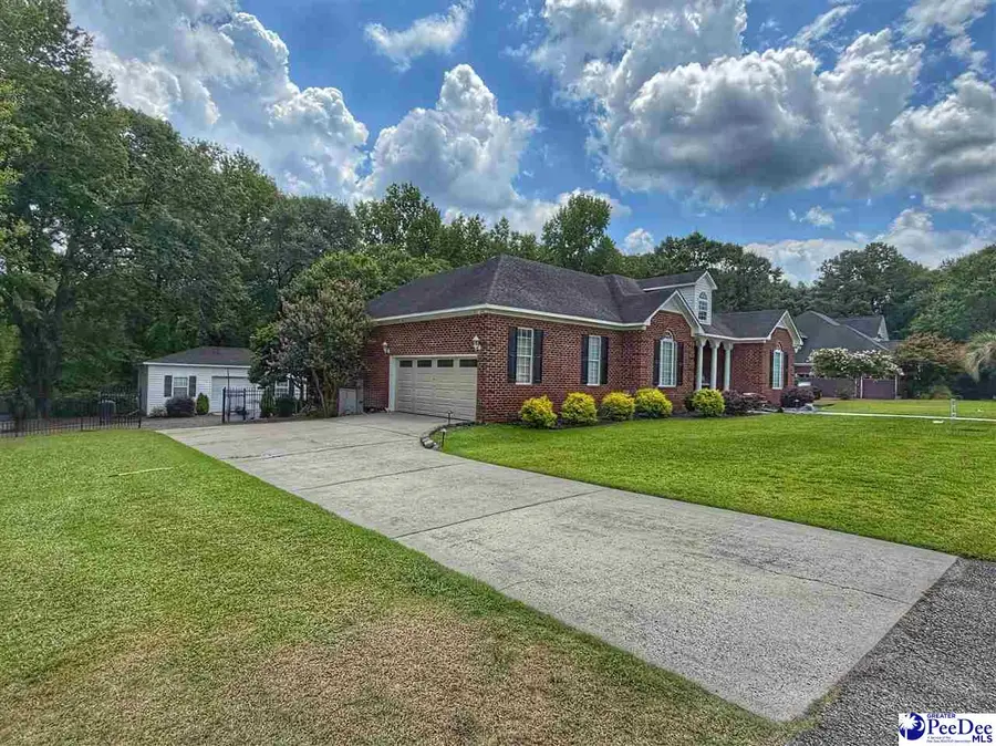 406 Hunters Ridge Drive, Dillon, SC 29536 - #2