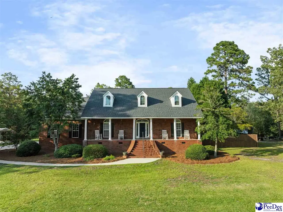 462 Sandy Point Ln, Hartsville, SC 29550 - #1