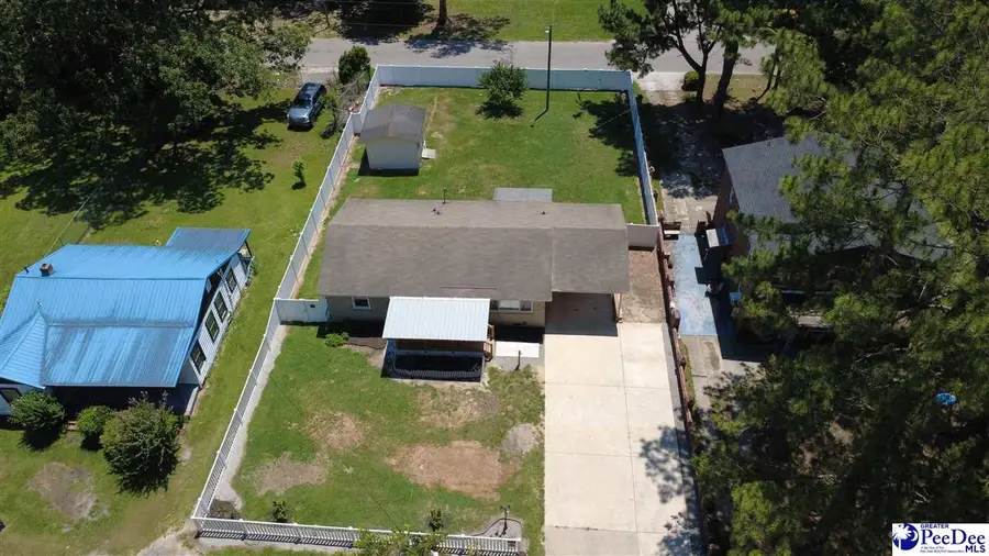 613 Dunlop St. Ext., Marion, SC 29571 - #2