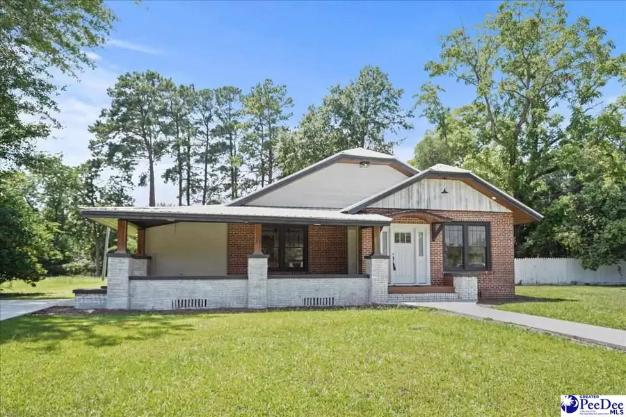 417 N Smith St, Mullins, SC 29574-2625 - #2