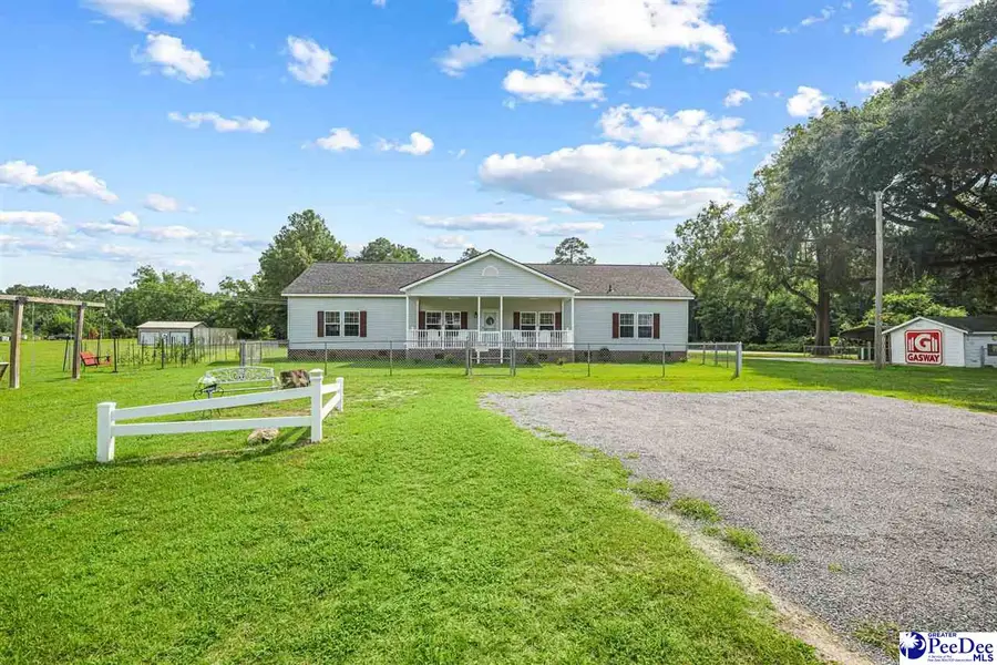 4725 S Irby St, Effingham, SC 29541 - #3