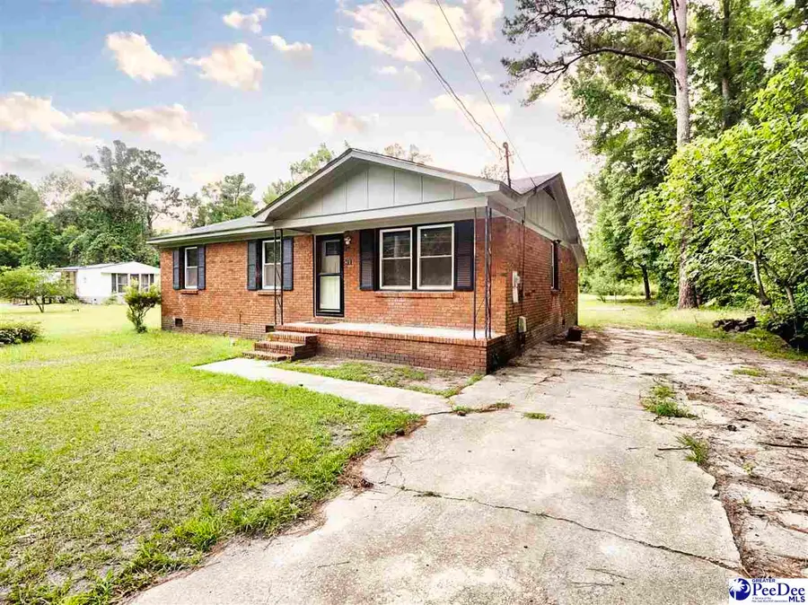 415 E 2nd Ave, Pamplico, SC 29583 - #2