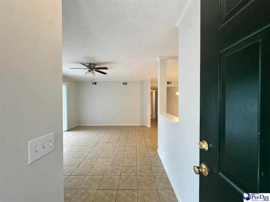 711 Coventry Ln. Apt. B1, Florence, SC 29501-8819 - #2