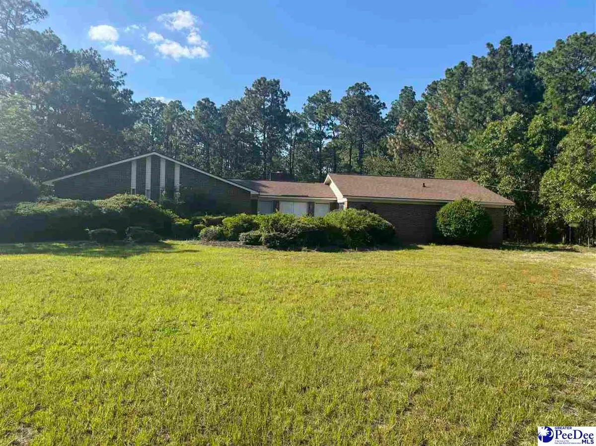 1636 W Old Camden Rd, Hartsville, SC 29550 - #1