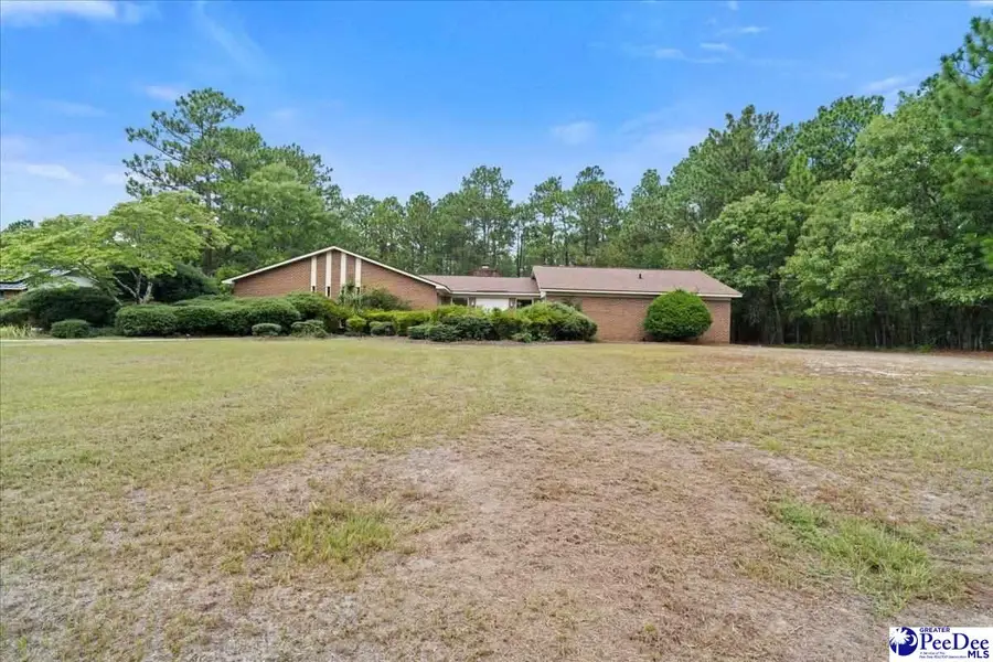1636 W Old Camden Rd, Hartsville, SC 29550 - #3
