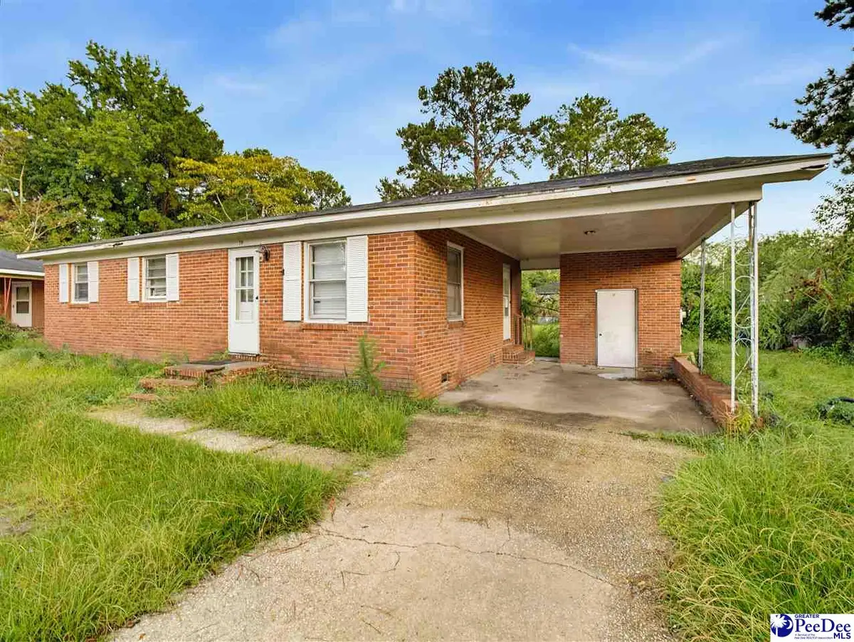 218 Pearl Cir, Florence, SC 29506 - #1