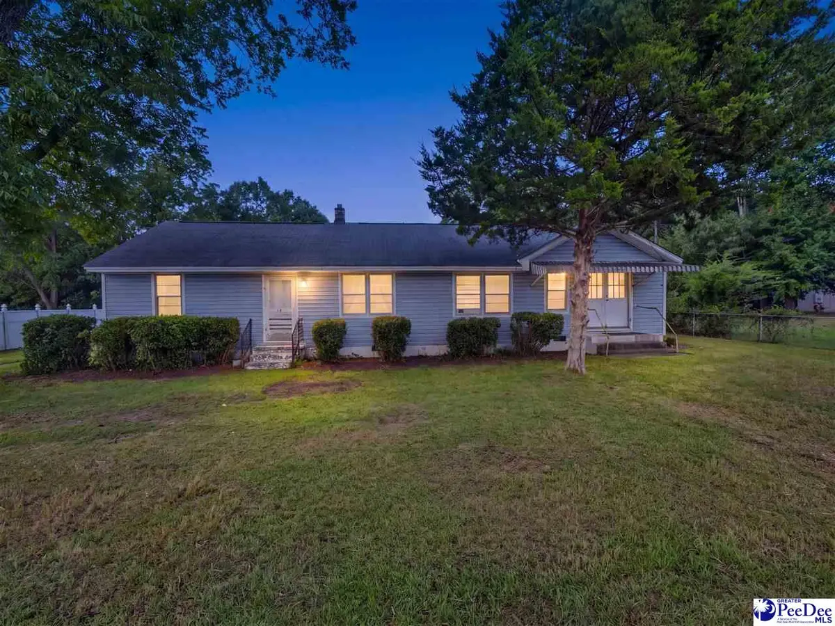 930 W Carolina Ave, Hartsville, SC 29550 - #1