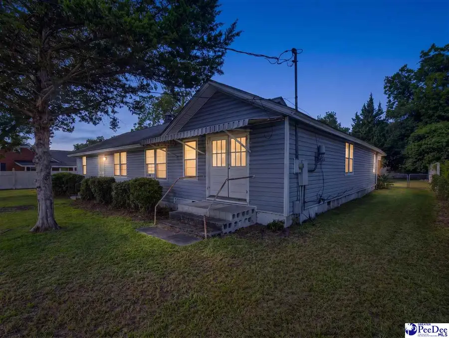 930 W Carolina Ave, Hartsville, SC 29550 - #3