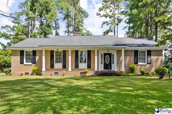 221 Azalea Dr, Mullins, SC 29574