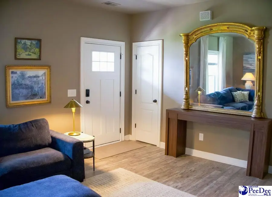 231 Ash St, Darlington, SC 29532-3001 - #3