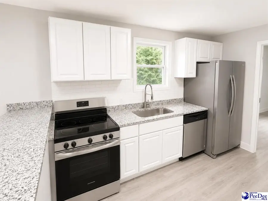 3113 Woodbridge Road, Florence, SC 29501 - #2