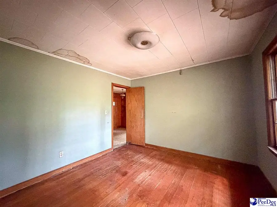 408 Eastland Ave, Kingstree, SC 29556 - #3