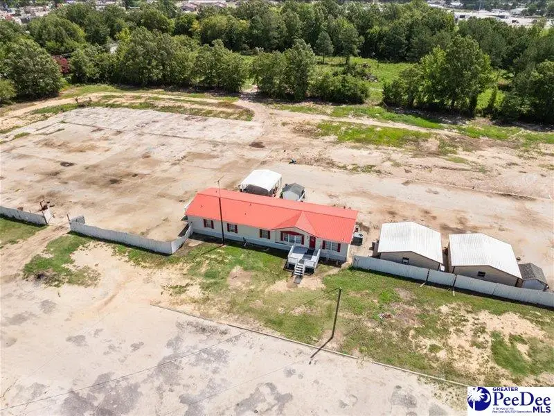 426 Salem Rd, Bennettsville, SC 29512 - #3