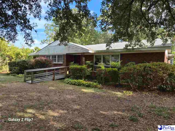 1005 Edgewood Drive, Hartsville, SC 29550
