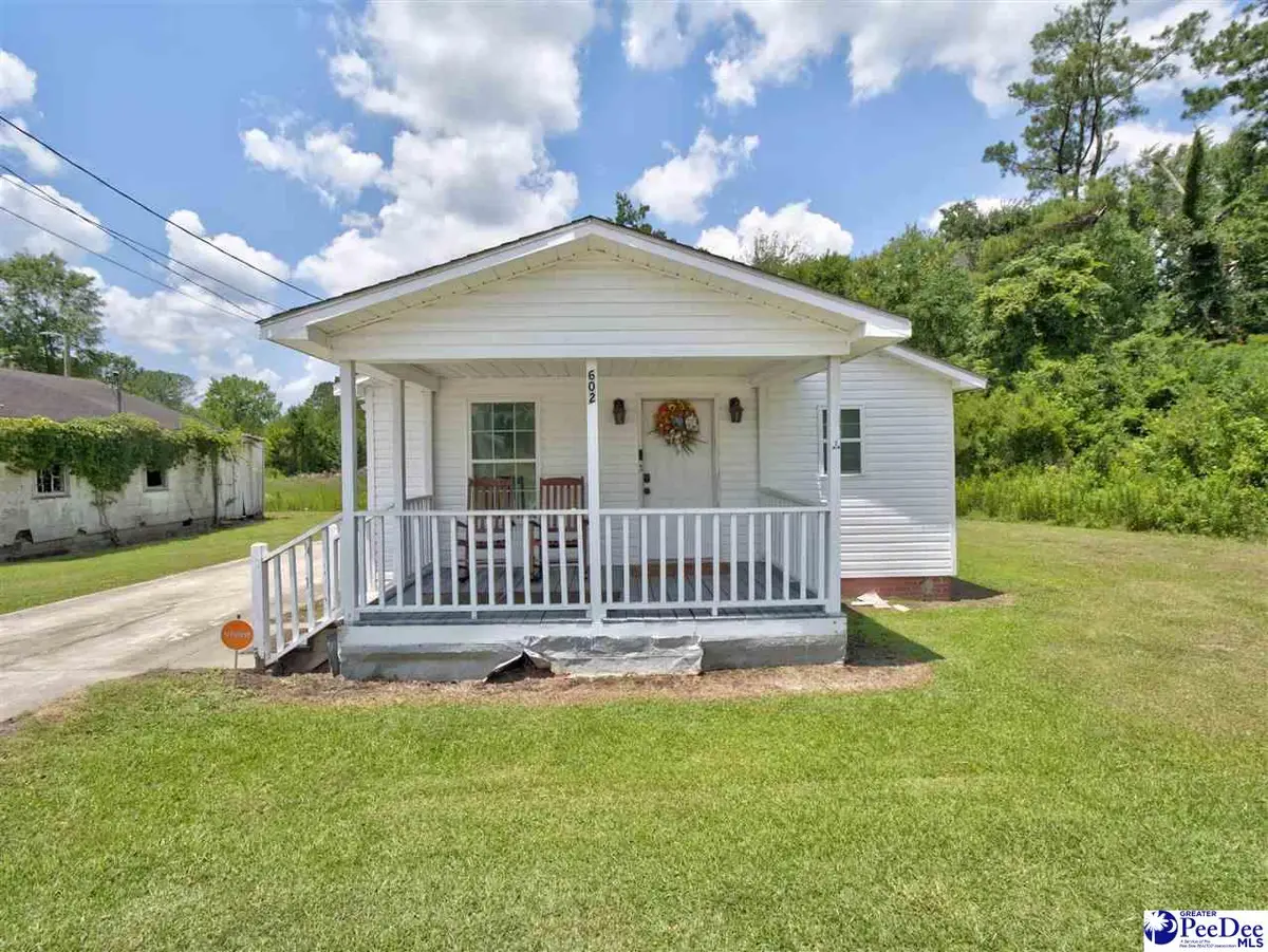 602 Jones Ave, Andrews, SC 29510 - #1