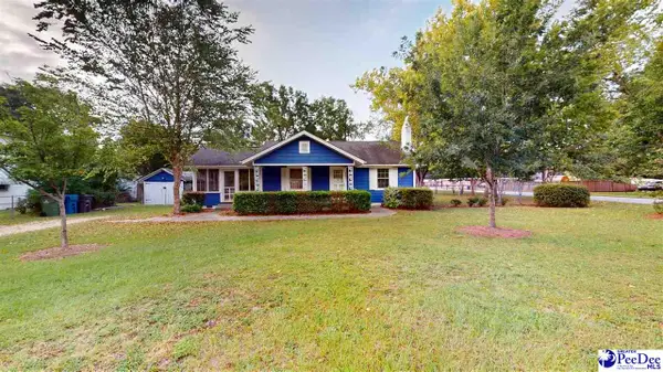 543 W College Ave, Hartsville, SC 29550