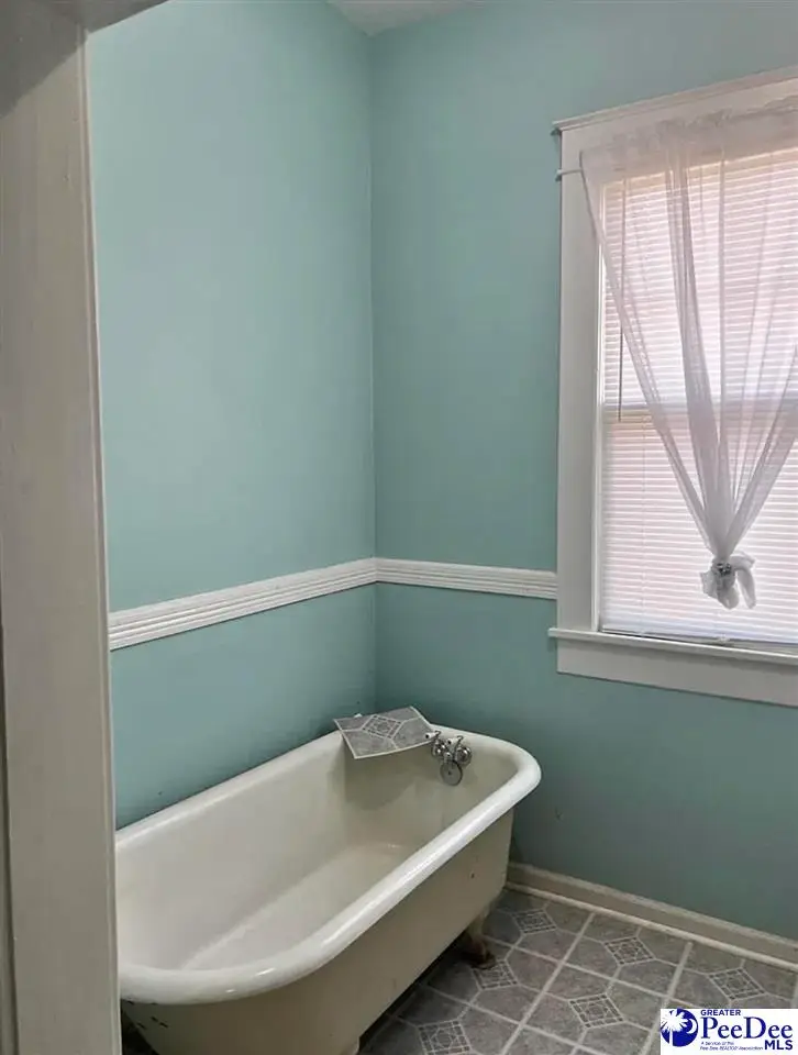 312 N Main St, Mullins, SC 29574 - #2