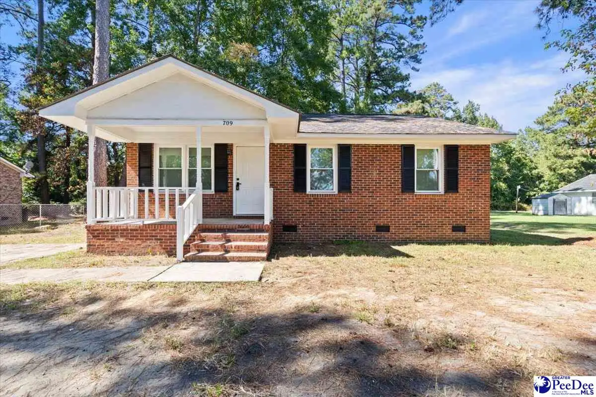 709 Dunbar St, Florence, SC 29501 - #1