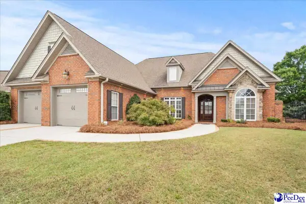 832 Merrill Hall, Florence, SC 29501