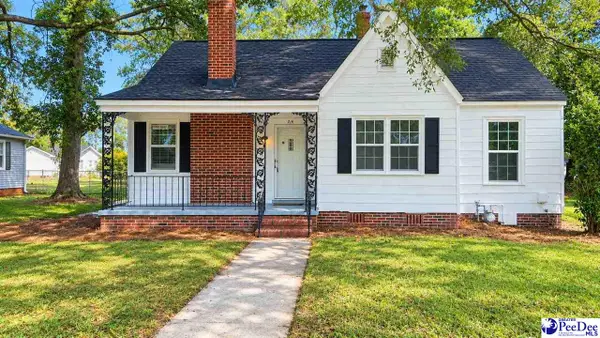 214 Stewart St, Dillon, SC 29563