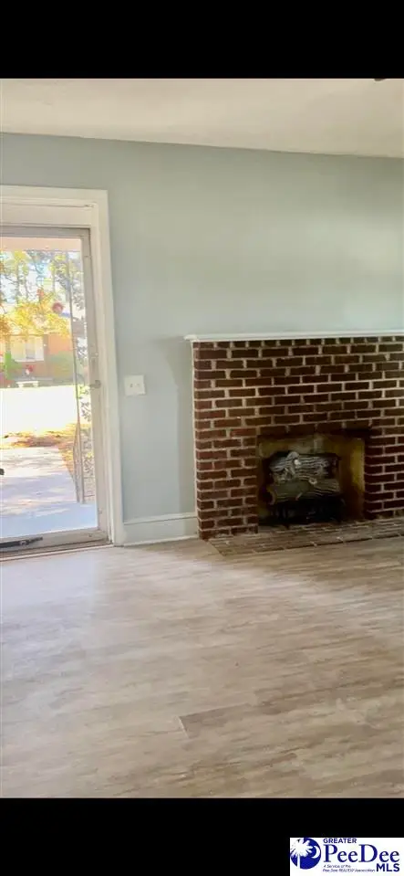 214 Stewart St, Dillon, SC 29563 - #3