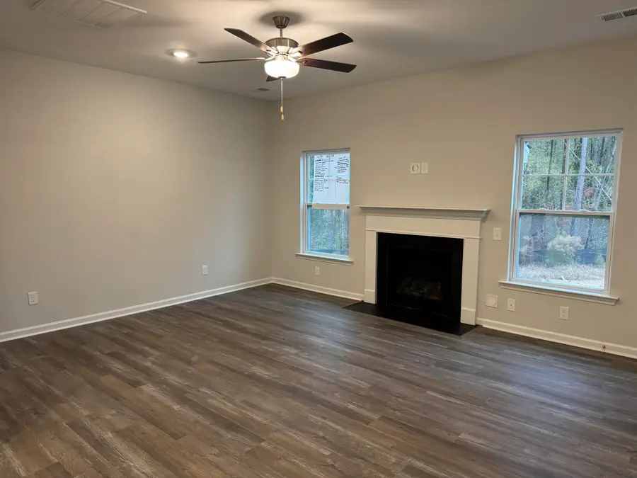 142 Middlesex Court, Lugoff, SC 29078 - Image #2