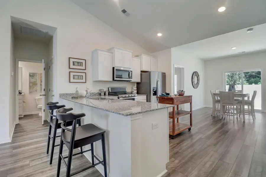 370 Acorn Street, Sumter, SC 29154 - Image #2