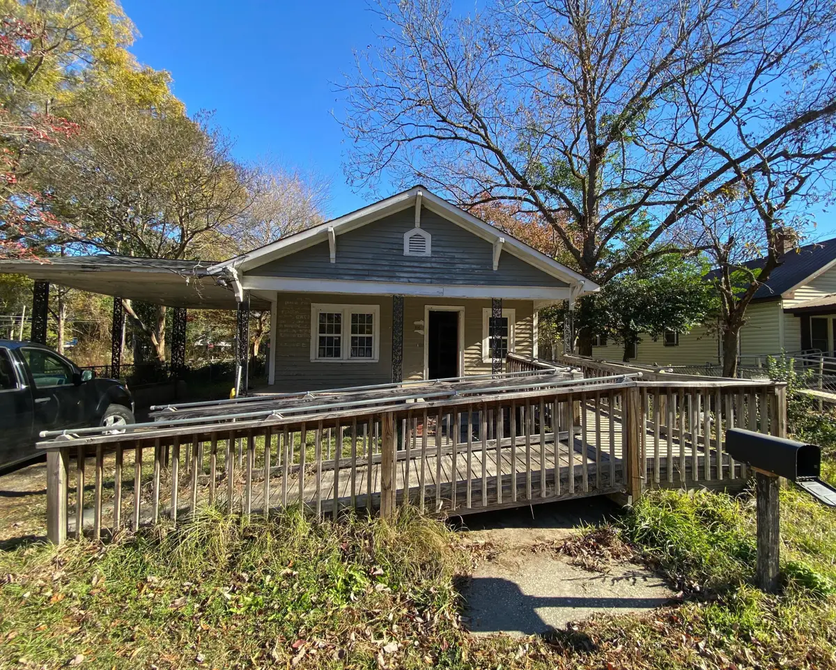 316 Munnerlyn Street, Bishopville, SC 29010 - Image #1