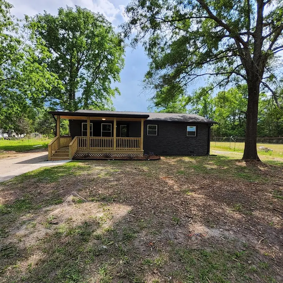 202 E Huggins Street, Manning, SC 29102 - Image #3