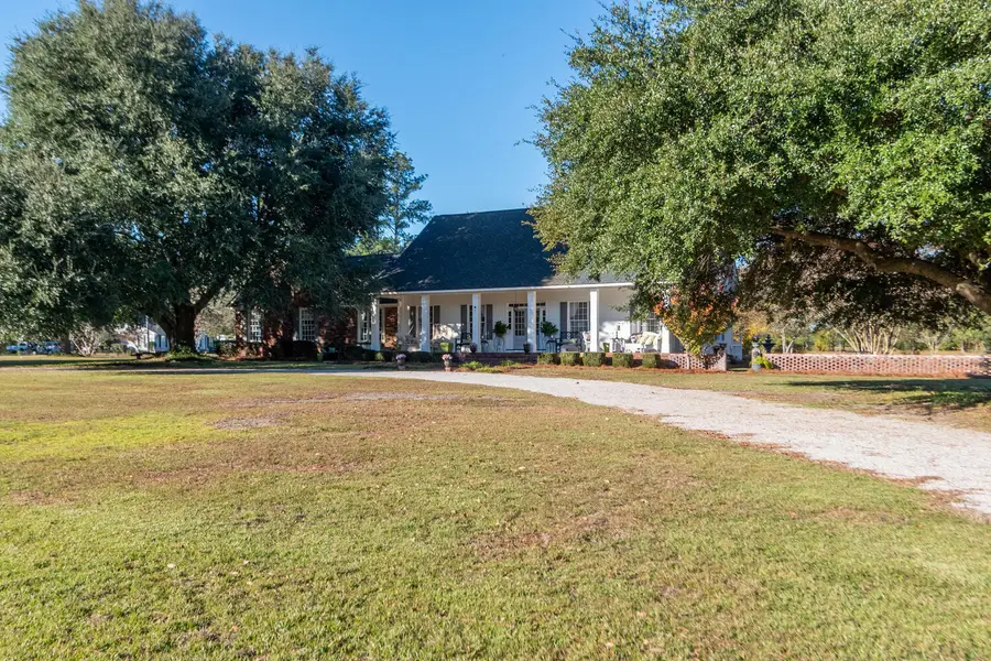 3402 Clarence Coker Highway, Turbeville, SC 29162 - #3