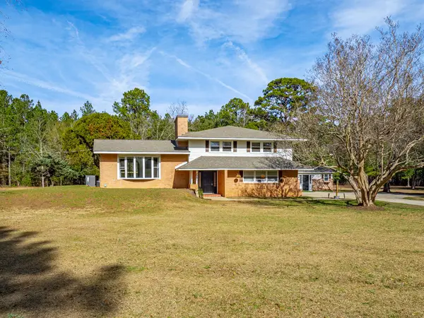 4985 Mclaurin Road, Wedgefield, SC 29168
