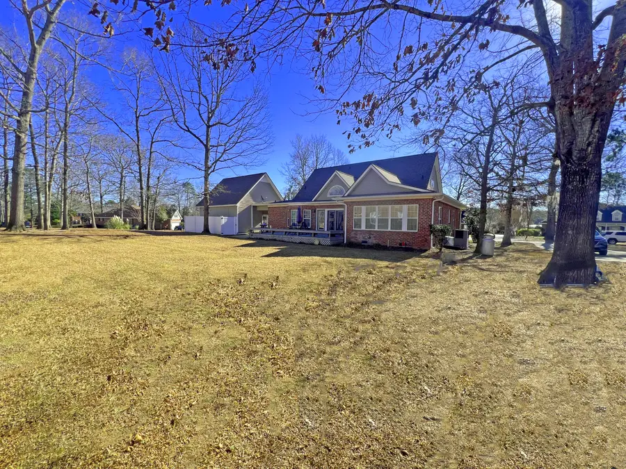 22 Ridge Lake Drive, Manning, SC 29102 - Image #3