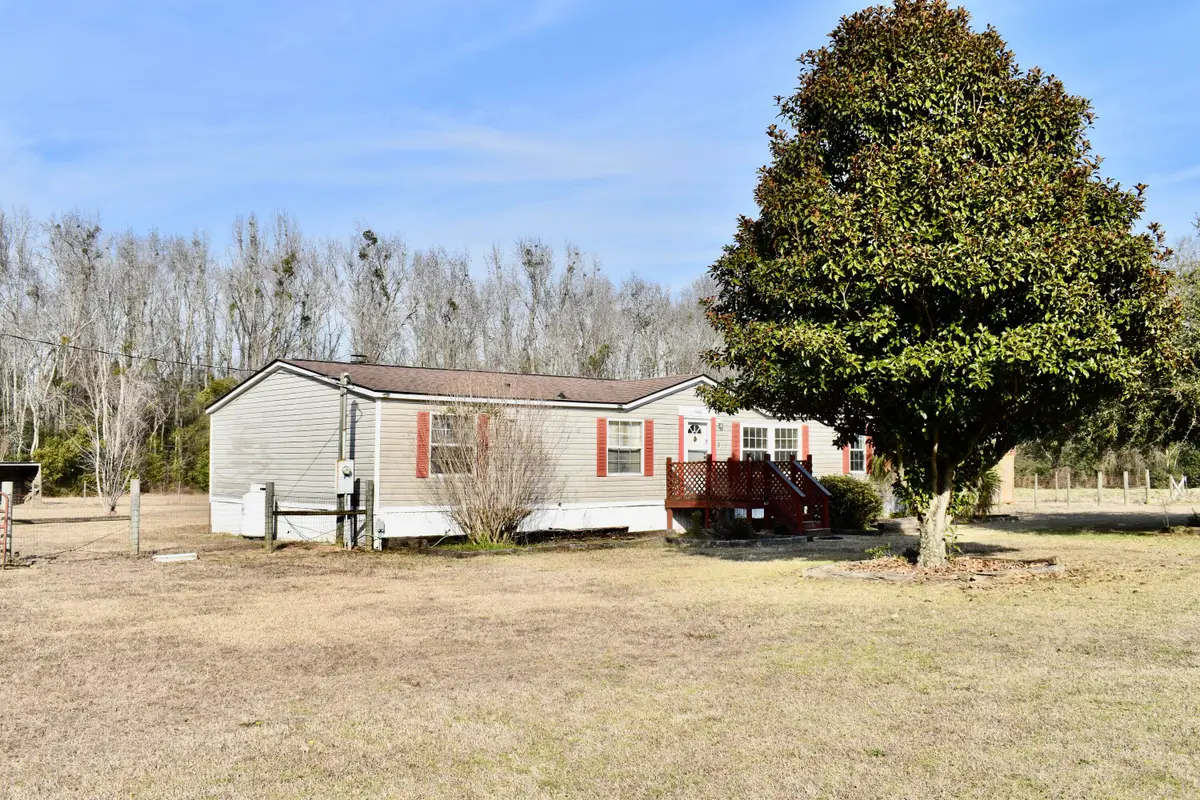 1646 Wells Road, Summerton, SC 29148 - #1