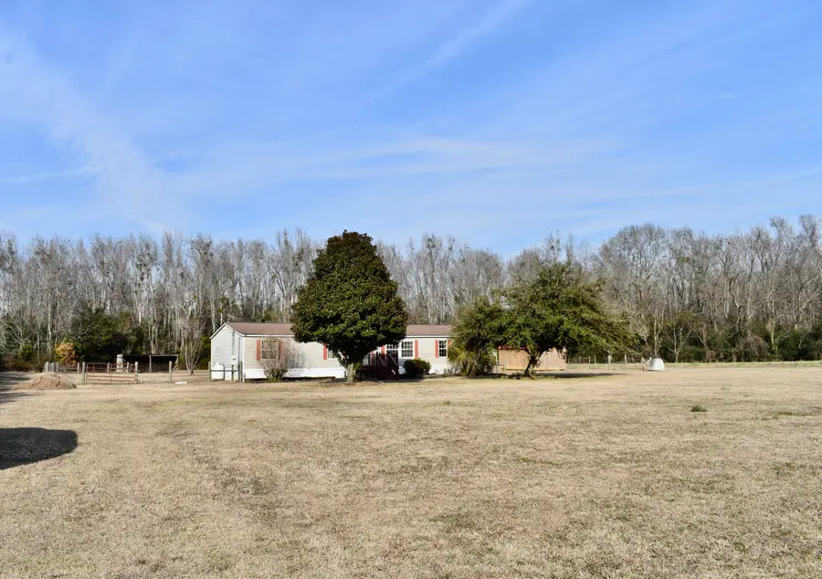 1646 Wells Road, Summerton, SC 29148 - #2