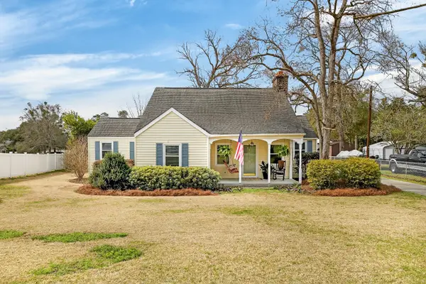 15 N Dukes Street, Summerton, SC 29148