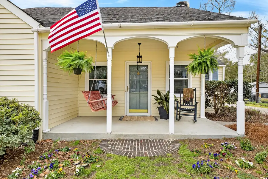 15 N Dukes Street, Summerton, SC 29148 - #3