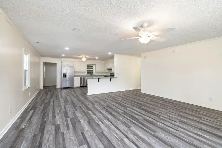 205 Eastern School Road, Mayesville, SC 29104 - #3