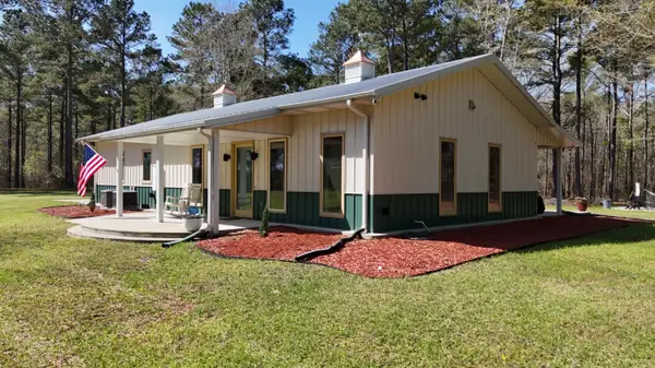 1995 Sam Nexsen Road, Summerton, SC 29148