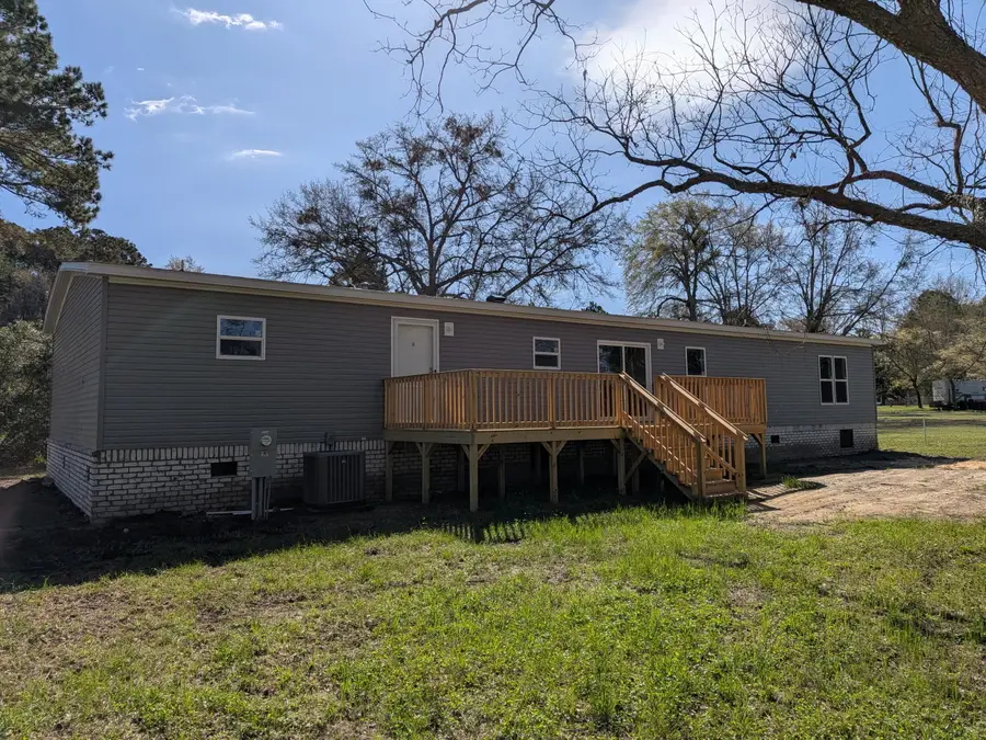 1284 Pocahontas Circle, Manning, SC 29102 - #2