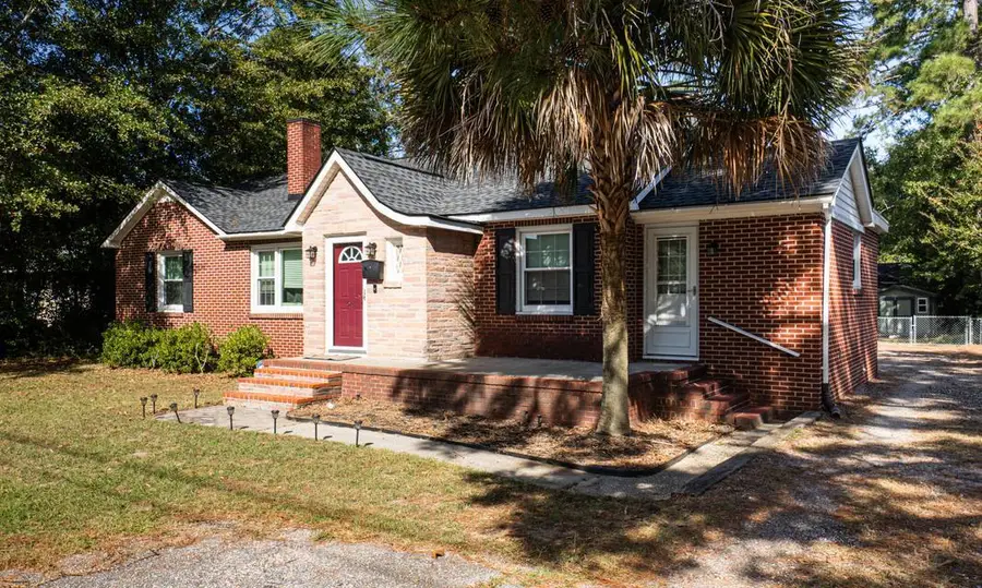 541 W Calhoun Street, Sumter, SC 29150 - #2