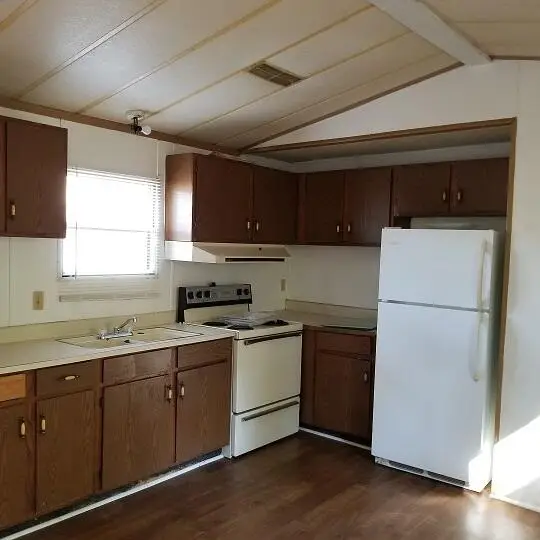 1464 Kenwood Road, Manning, SC 29102 - #3